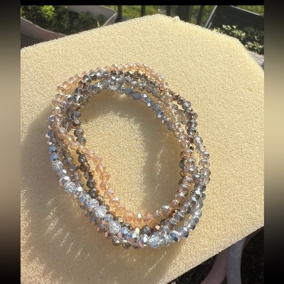 - Swarovski beads elastic lot of 4 bracelets - Picture 4 of 11